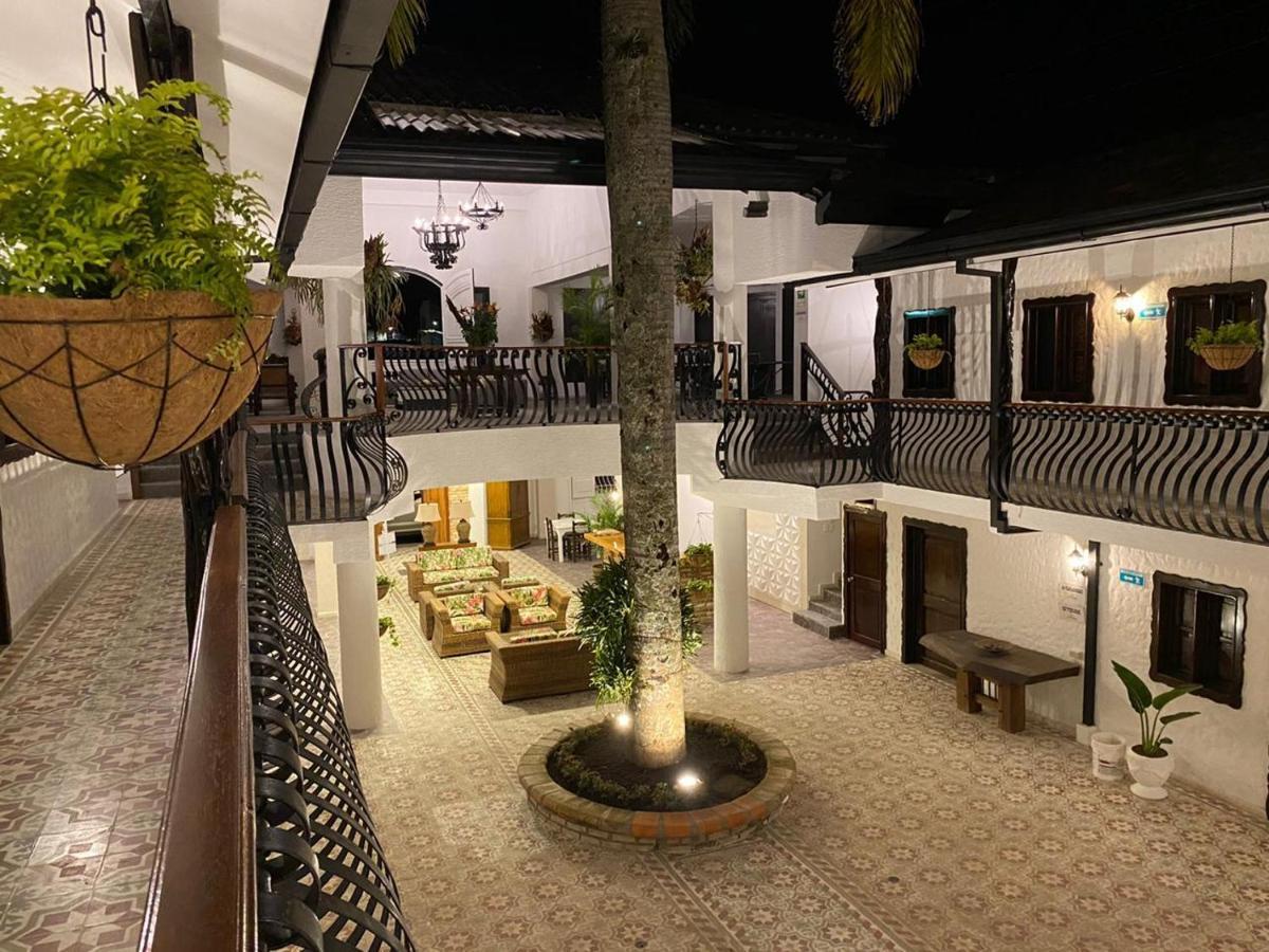 Casa Hotel Las Orquideas Circasia Exterior photo